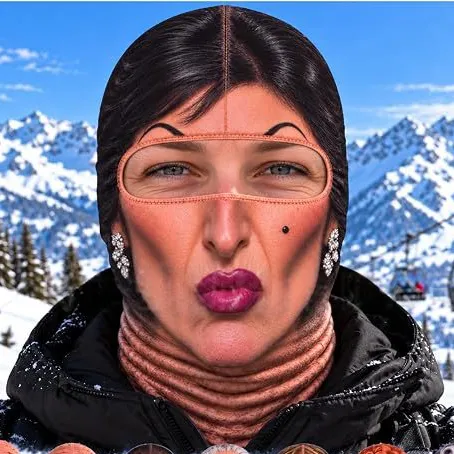 Pasamontañas de esquí con cara graciosa Diva de pista
